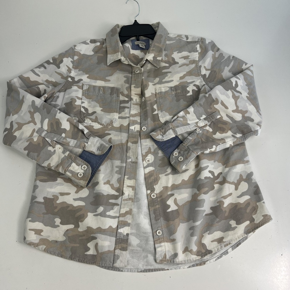 L.L. Bean Shirt Womens L Beige Camo Flannel Long Sleeve Button Up Relaxed Fit